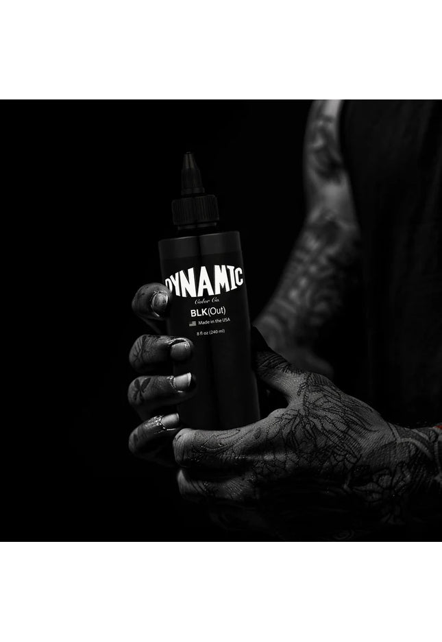 DYNAMIC BLACKOUT BLACK 8oz